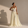 Light Lace and Tulle Wedding Dress – Timeless Elegance