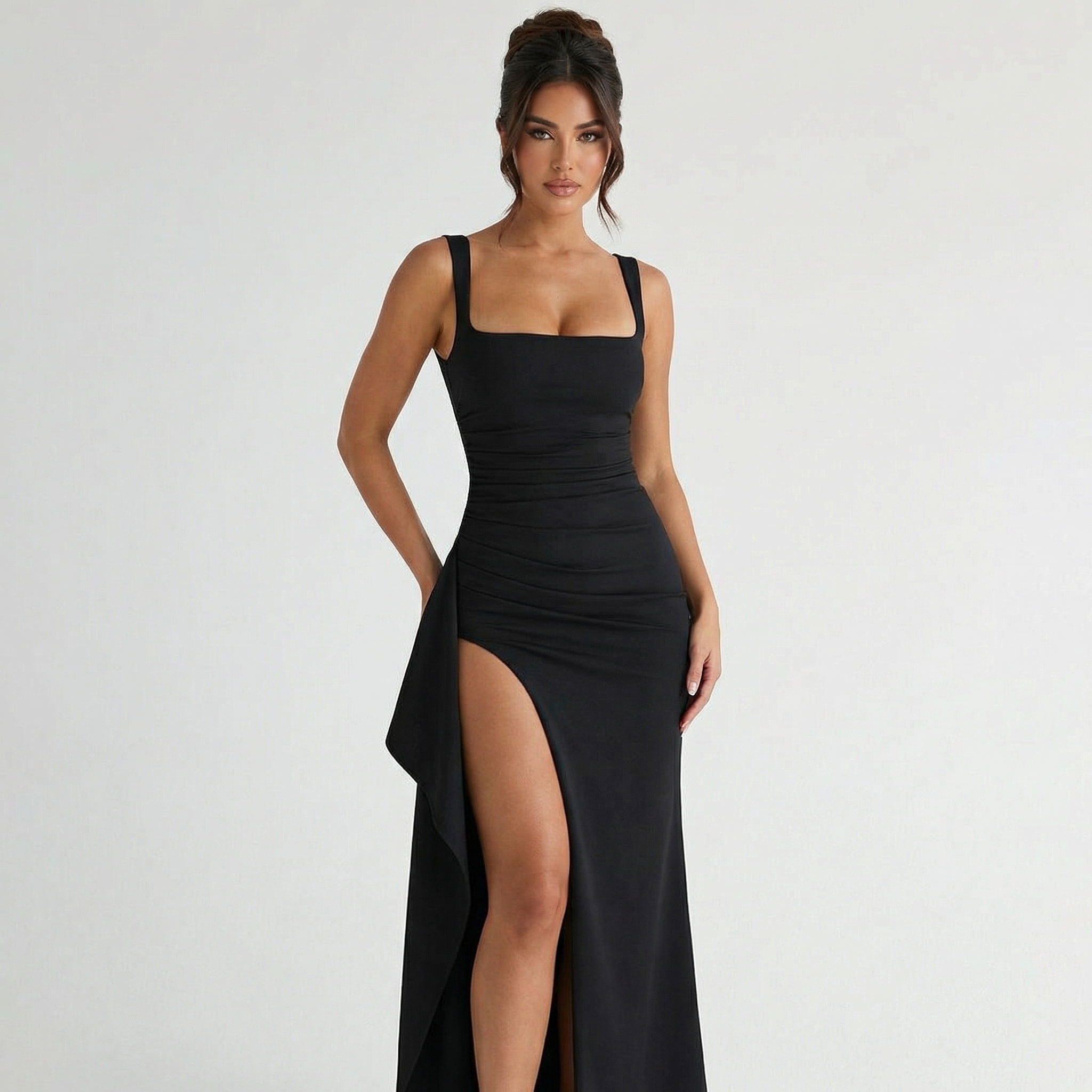 Elegant Cut-Out Evening Dress – Perfect for Special Occasions