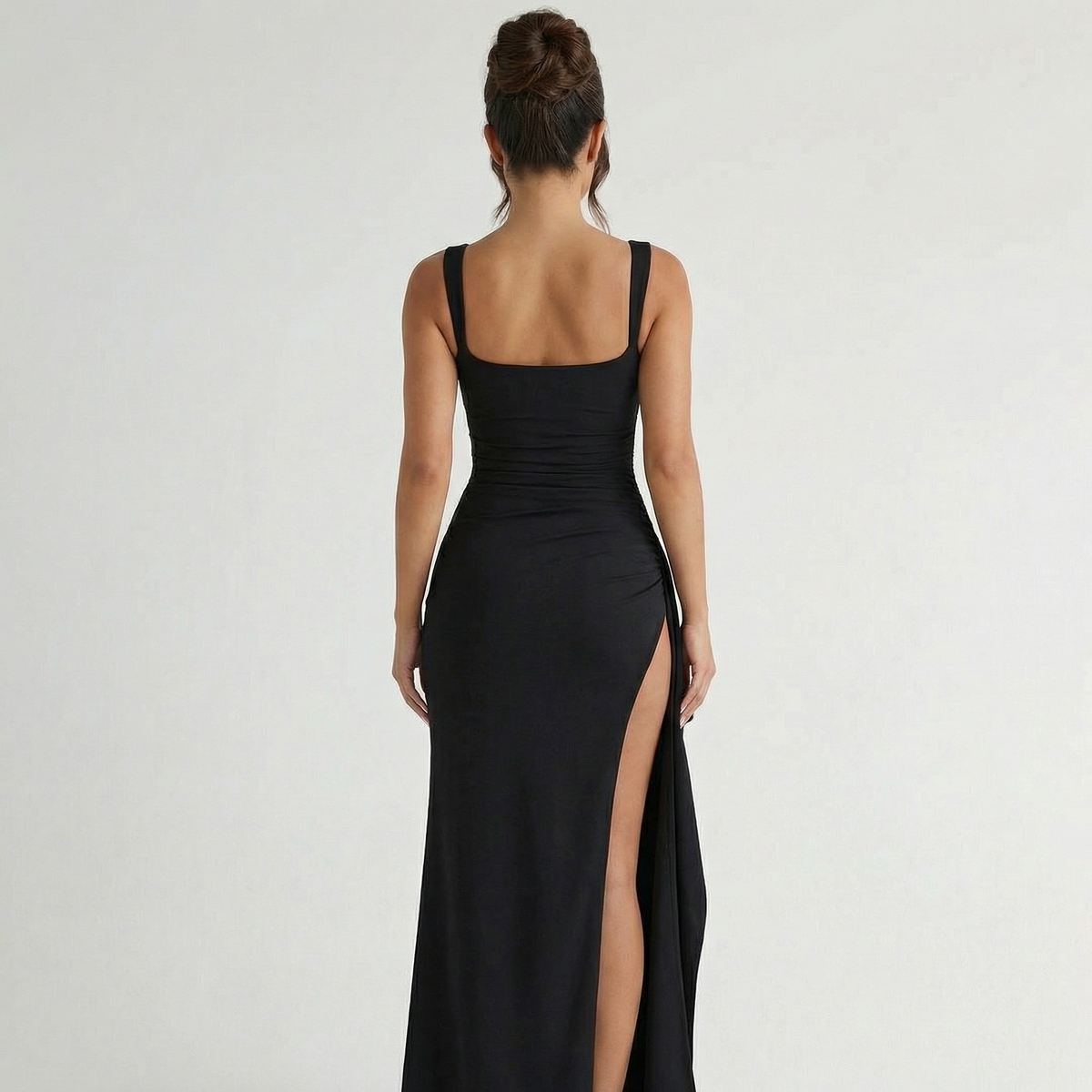 Elegantes Abendkleid mit Cut-Outs – Perfekt für besondere Anlässe